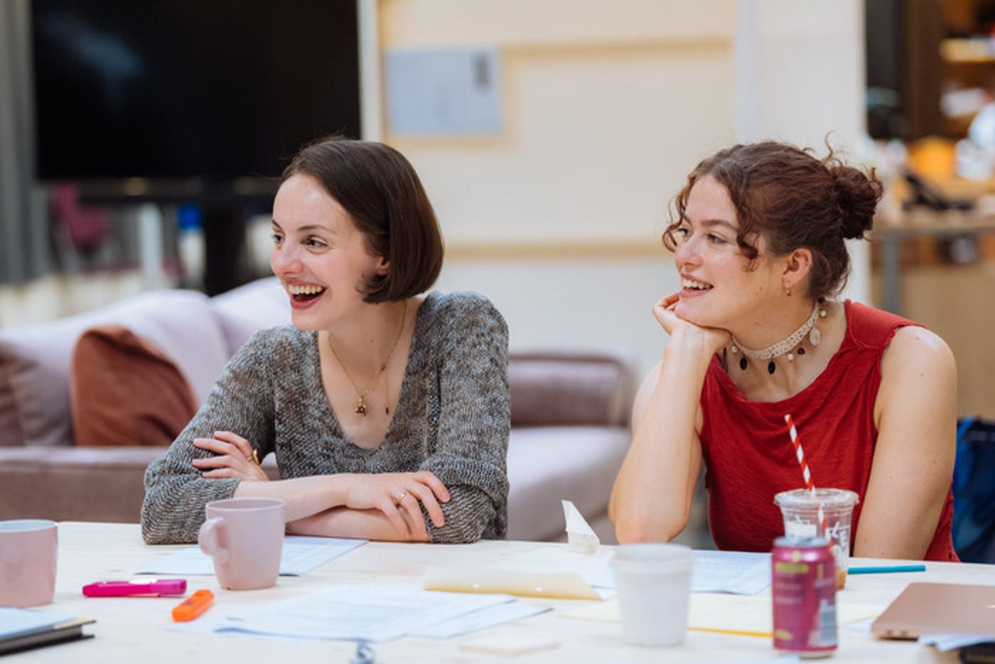 Photos: ESTATE In Rehearsal At The National Theatre  Image