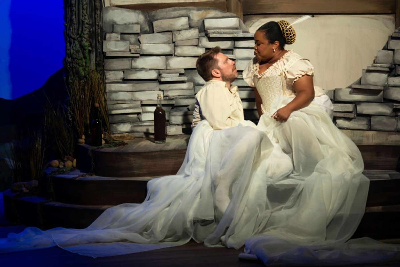Review: THE DARK LADY at Synchronicity Theatre  Image