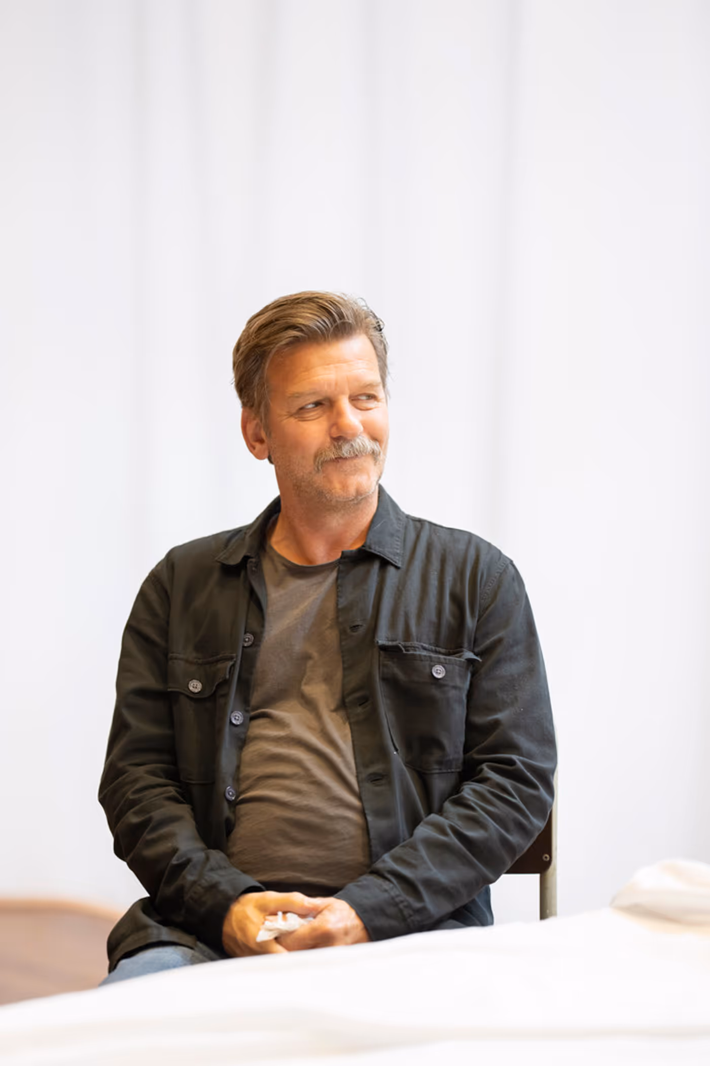 Photos: Michael Sheen and More in Rehearsal For NYE at the National Theatre  Image