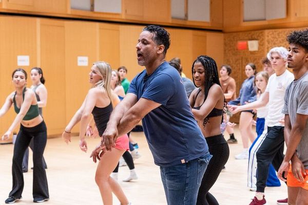 Luis Salgado en los ensayos con Feature Group  Photo