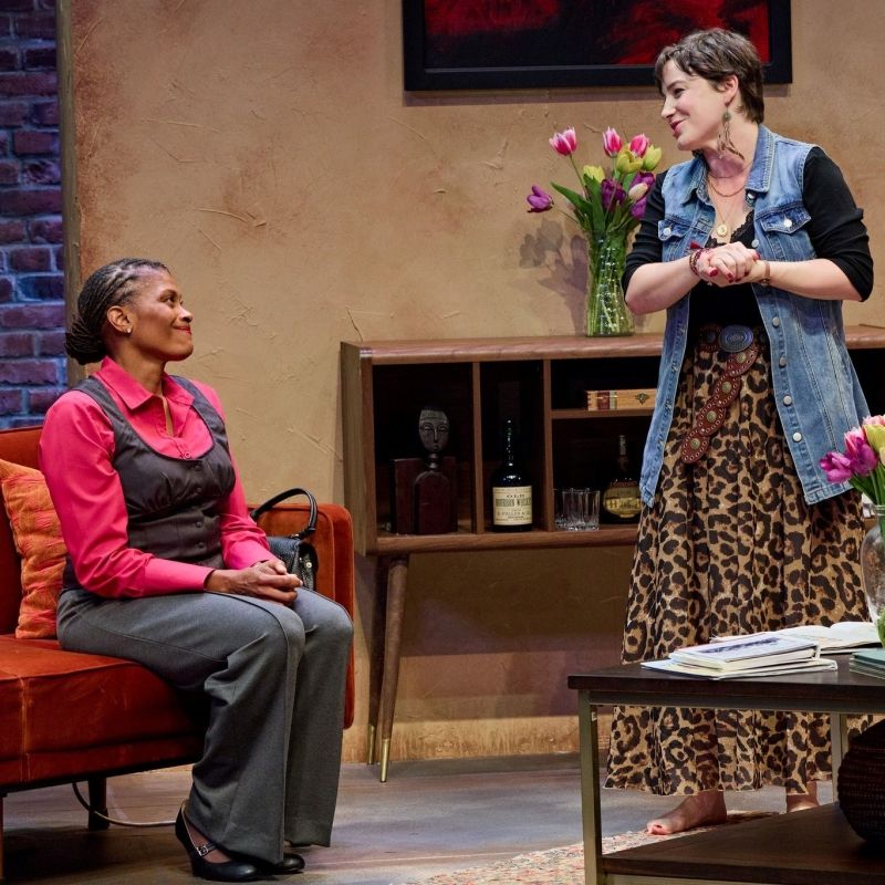 Review: GOD OF CARNAGE at Arkansas Repertory Theatre  Image