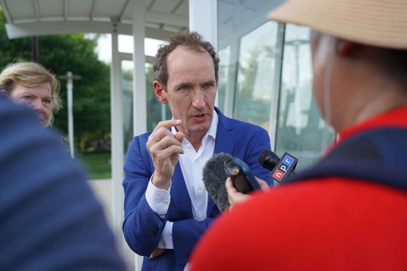 Photos: Senators Host LOVE IS LOVE Pride Celebration at the Kennedy Center  Image