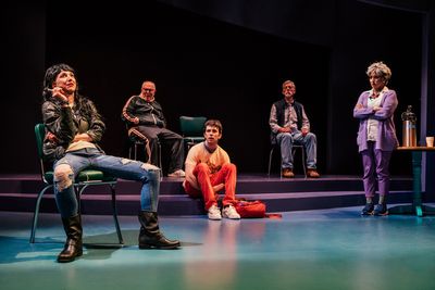 Marin Hinkle, Lee Wilkof, Jake Horowitz, Geoffrey Wade and Liz Larsen Photo