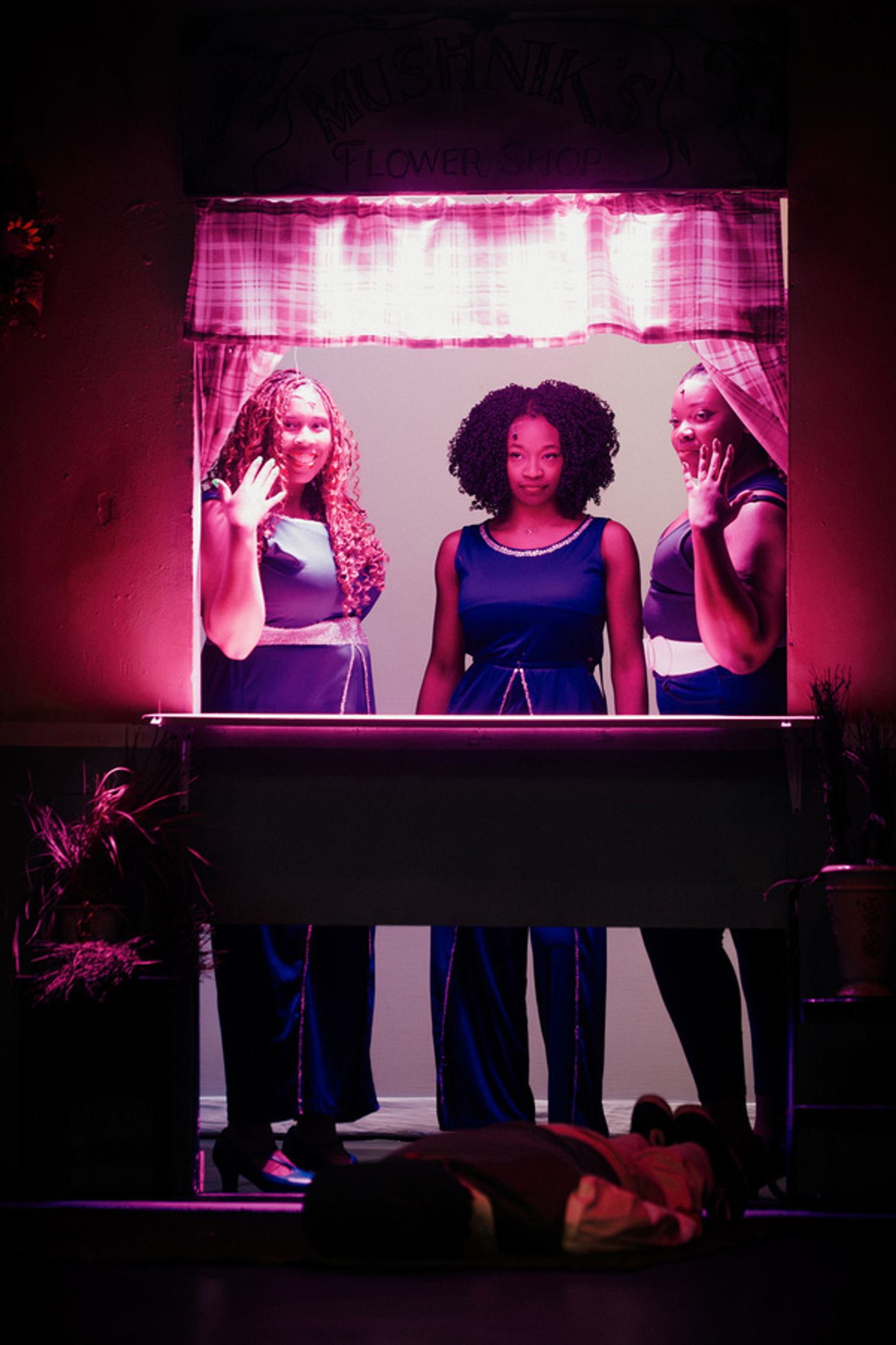 Photos: LITTLE SHOP OF HORRORS at Summer Place Theatre Photos: LITTLE SHOP OF HORRORS at Summer Place Theatre Image