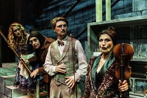 Kate Brody-Adams, Ryan Beaghler, Dillon Yuhasz and Tiffany Story Photo