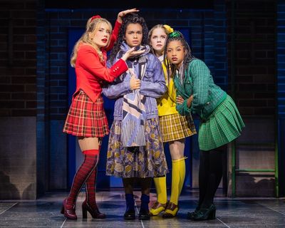 McKenzie Kurtz, Lorna Courtney, Elizabeth Teeter, and Olivia Hardy Photo