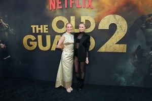 Charlize Theron and Uma Thurman Photo