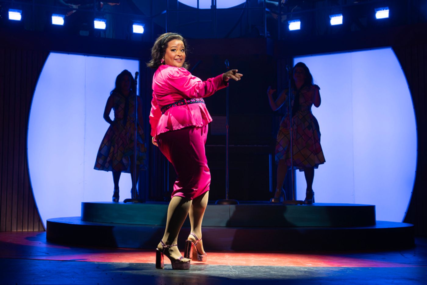 Photos: LEADER OF THE PACK at Bucks County Playhouse  Image