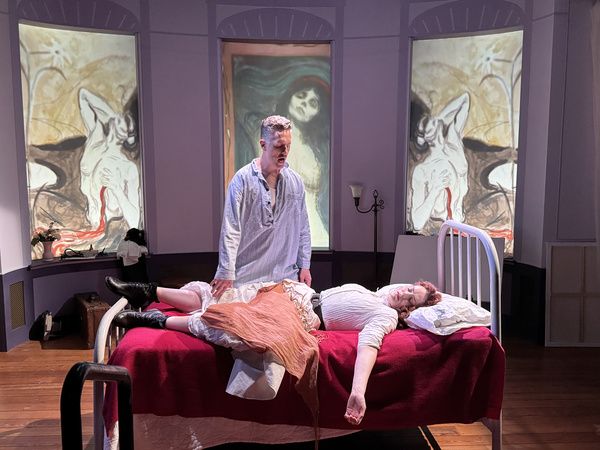 Carlyn Connolly and Timothy McDevitt  Credit: MJ Bruder Munafo Photo