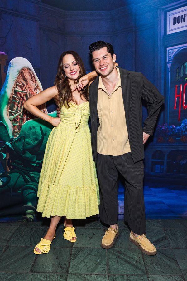 Elizabeth Gillies and Graham Phillips Photo