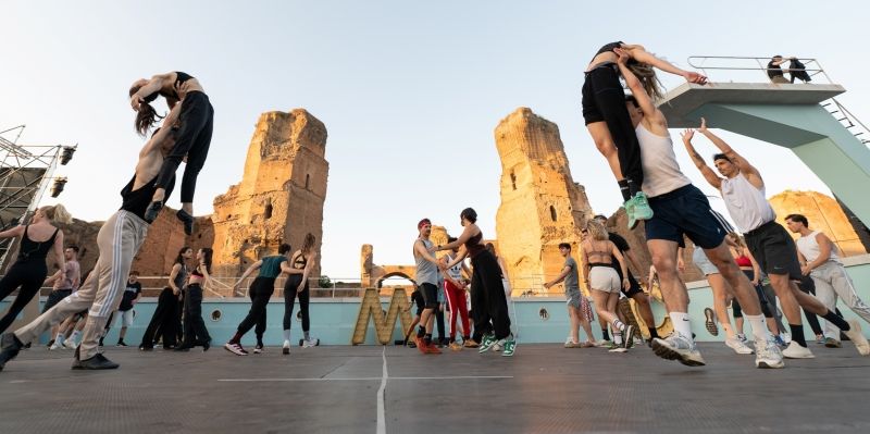 Previews: WEST SIDE STORY alle TERME DI CARACALLA  Image