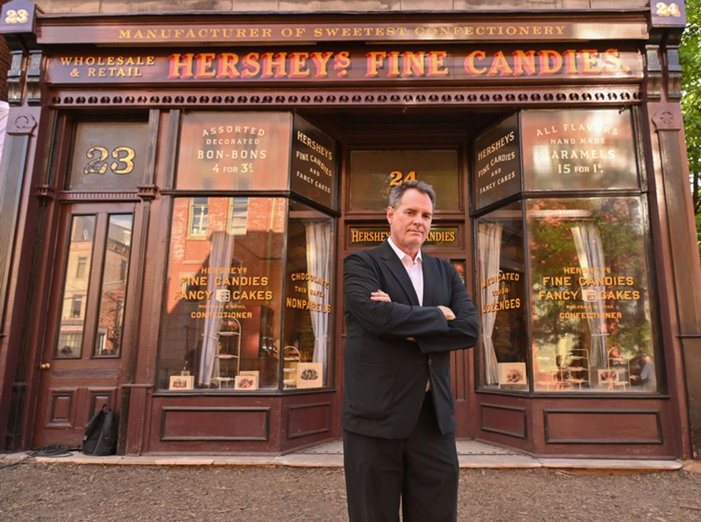 Photos: Finn Wittrock, Richard Kind, & More Behind the Scenes of HERSHEY Photos: Finn Wittrock, Richard Kind, & More Behind the Scenes of HERSHEY Image