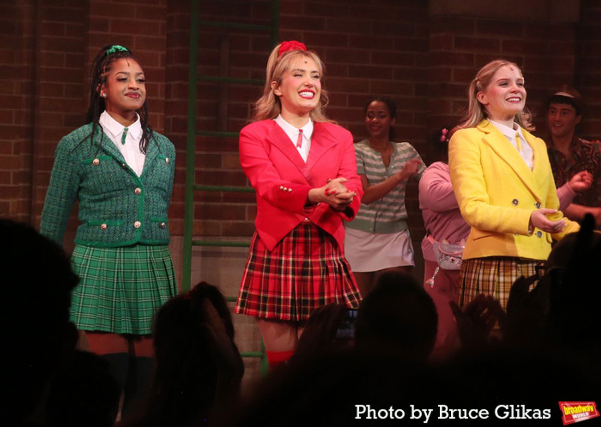 Olivia Hardy, McKenzie Kurtz and Elizabeth Teeter at 