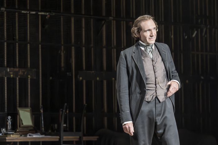 Photos: Ralph Fiennes and Miranda Raison in GRACE PERVADES — photo 11 of 24