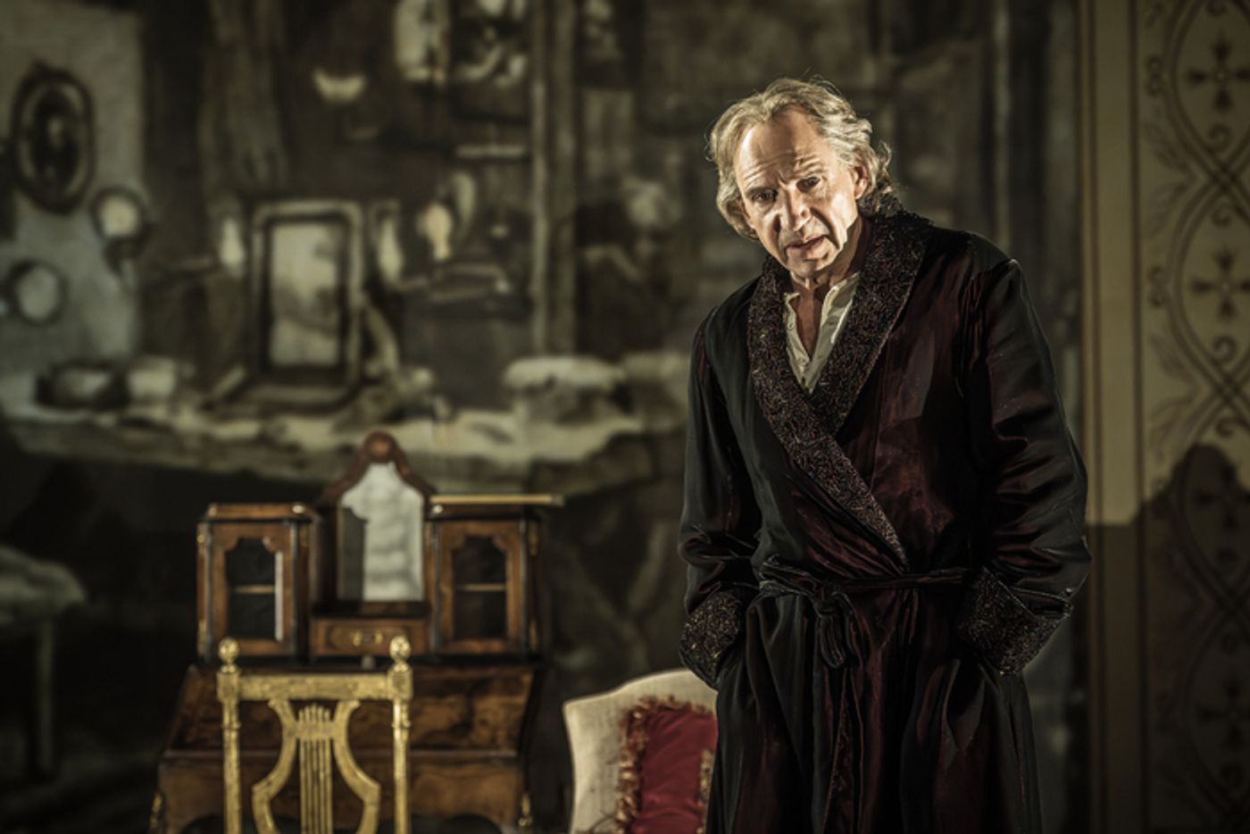 Photos: Ralph Fiennes and Miranda Raison in GRACE PERVADES  Image