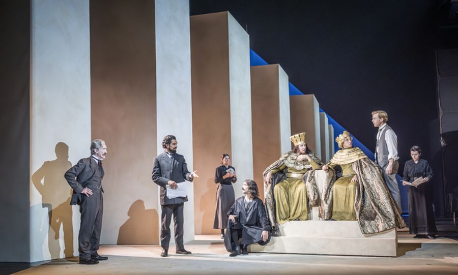 Photos: Ralph Fiennes and Miranda Raison in GRACE PERVADES Image
