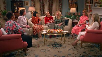 Kristen Johnston, Leanne Morgan and Jayma Mays  Photo