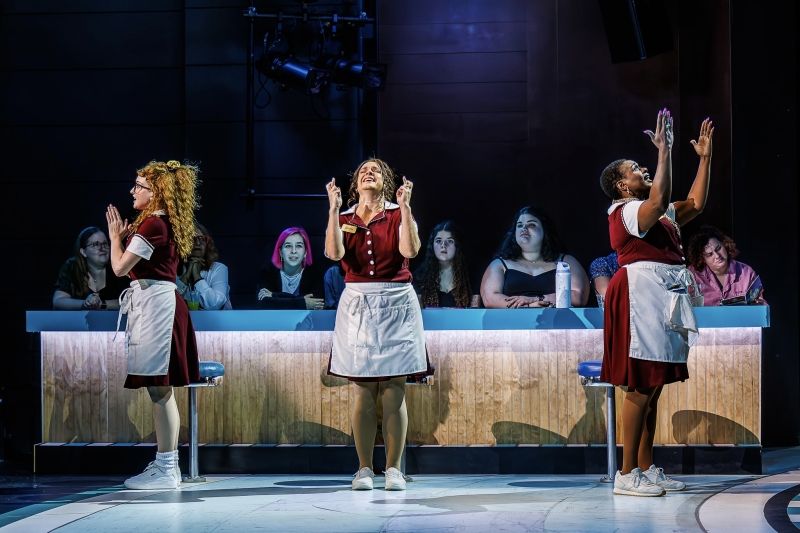 Review: WAITRESS THE MUSICAL at ZACH Theatre  Image