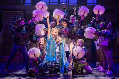 Kerry Butler, Lorna Courtney, Elizabeth Teeter, Erin Morton and Company Photo