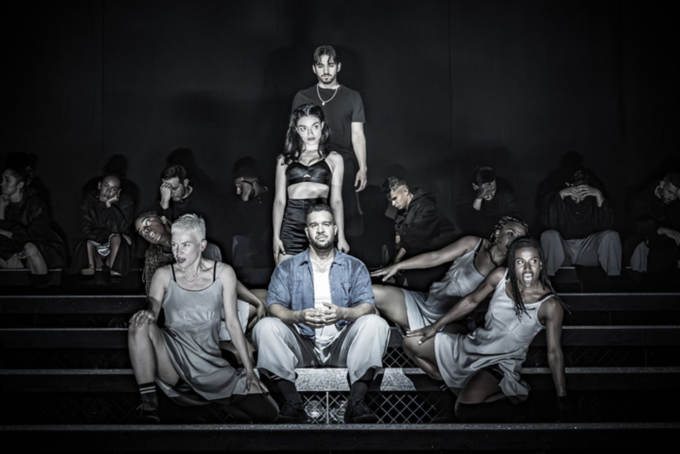 Photos: First Look at Rachel Zegler and the Cast of EVITA in London  Image