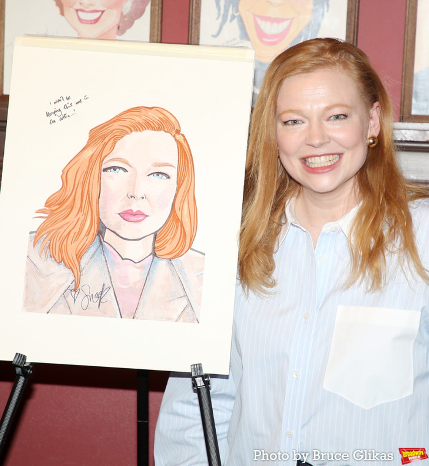 Photos: Tony Winner Sarah Snook Receives Portrait at Sardi's  Image