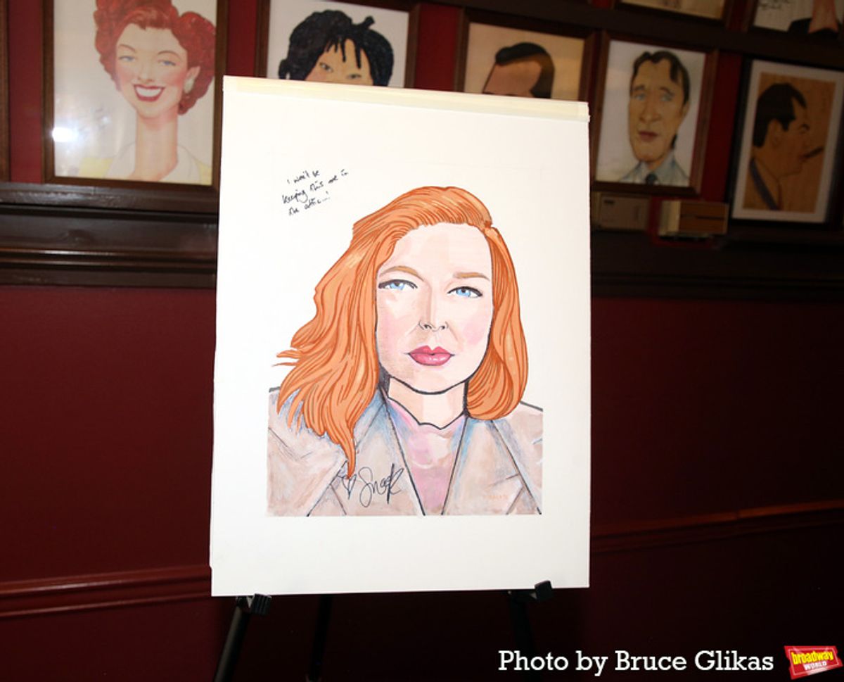A Portrait of Sarah Snook... at Photos: Tony Winner Sarah Snook Receives Portrait at Sardi's