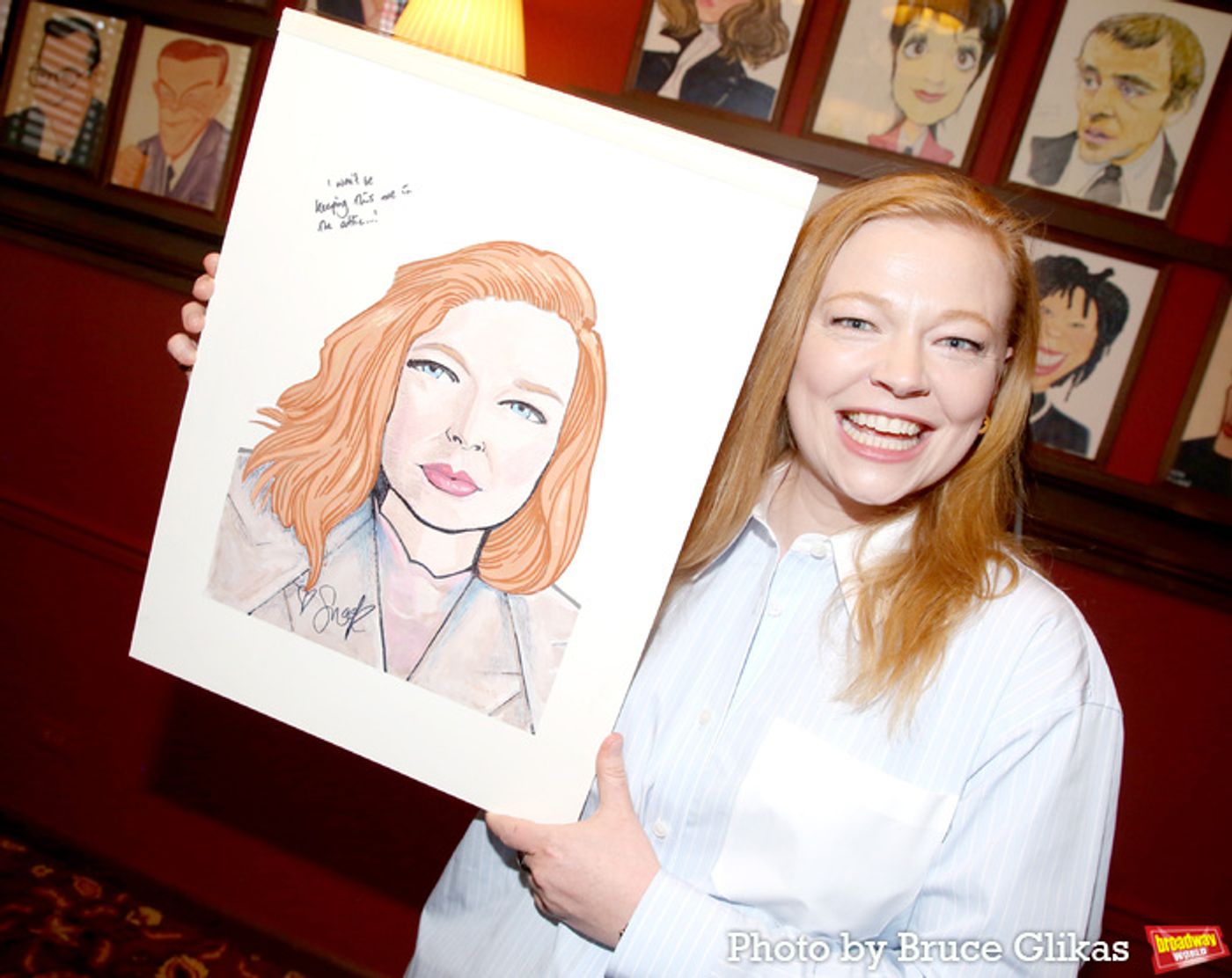 Photos: Tony Winner Sarah Snook Receives Portrait at Sardi's  Image