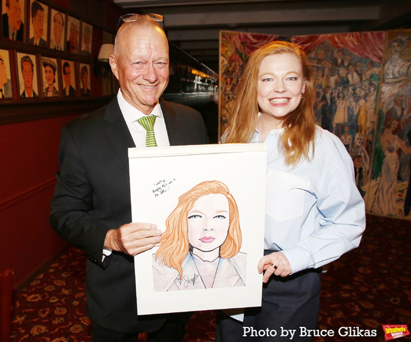 Photos: Tony Winner Sarah Snook Receives Portrait at Sardi's  Image