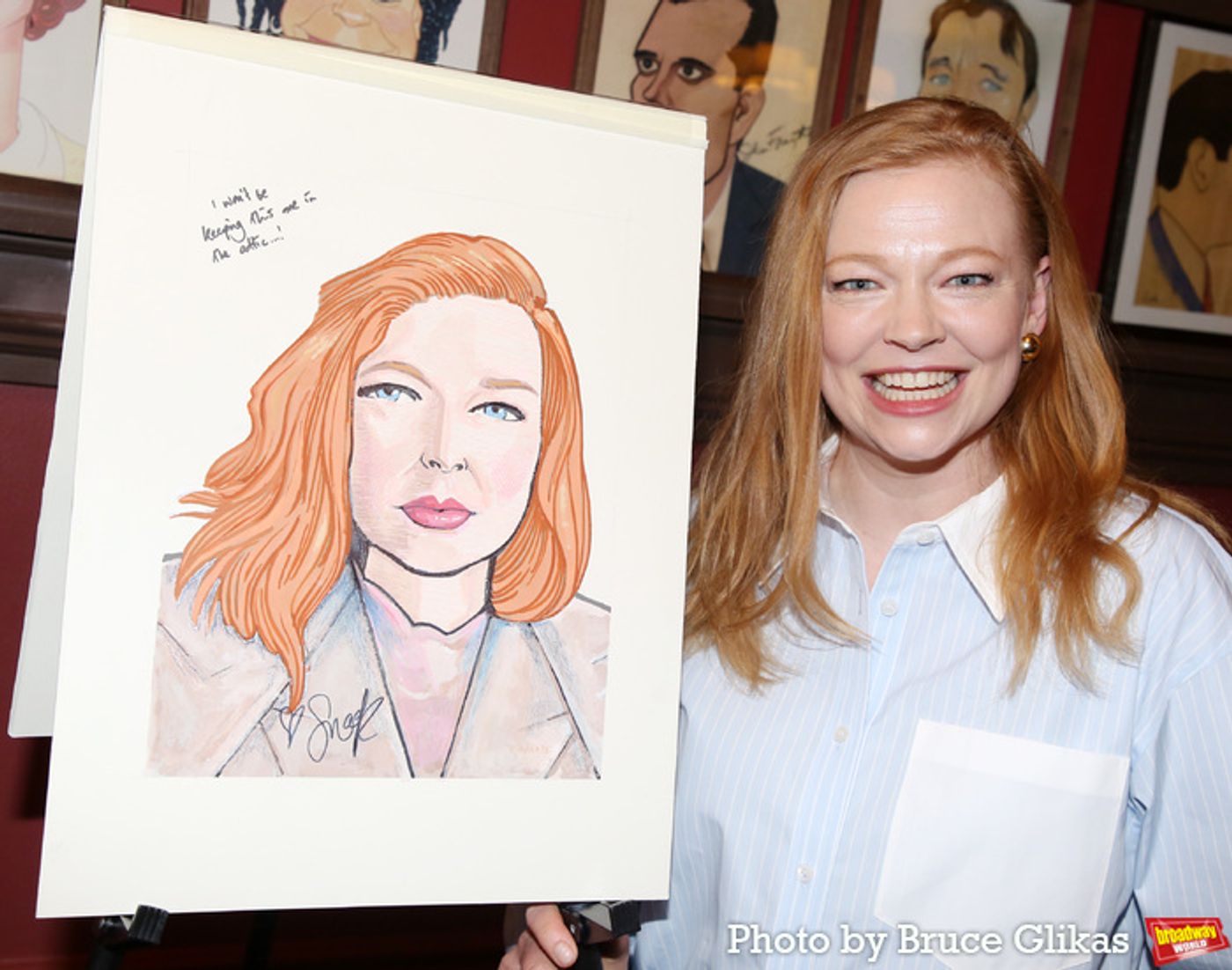 Photos: Tony Winner Sarah Snook Receives Portrait at Sardi's  Image