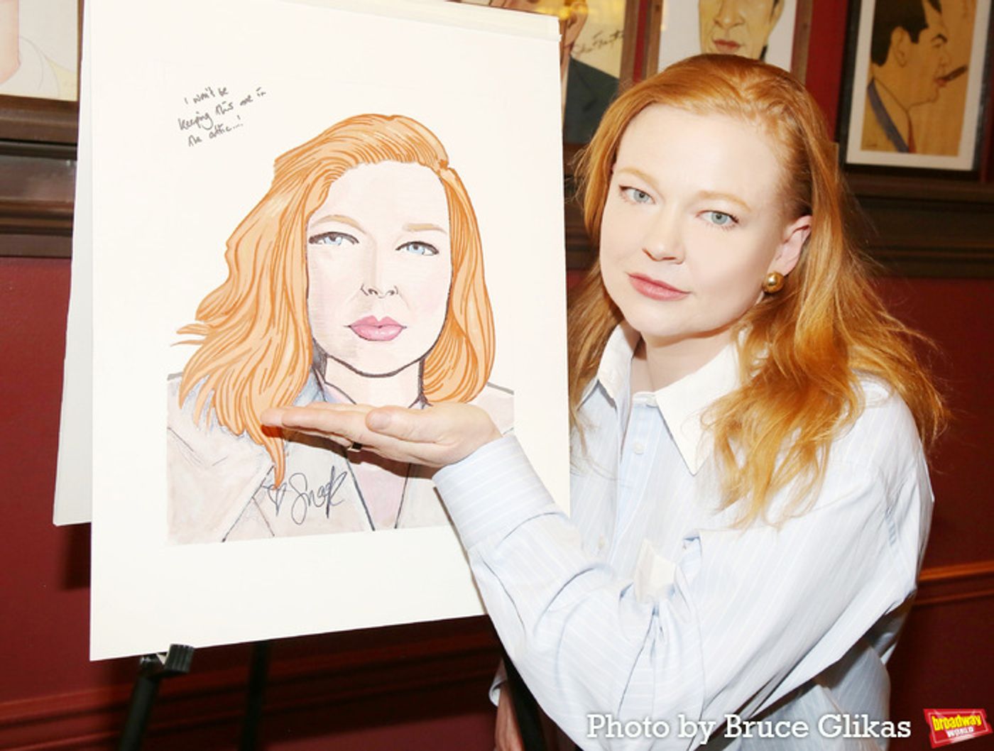 Photos: Tony Winner Sarah Snook Receives Portrait at Sardi's  Image