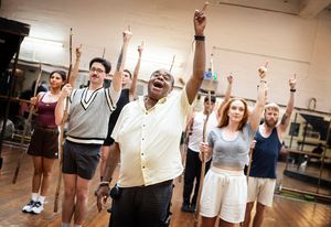 Clive Rowe & company  Photo