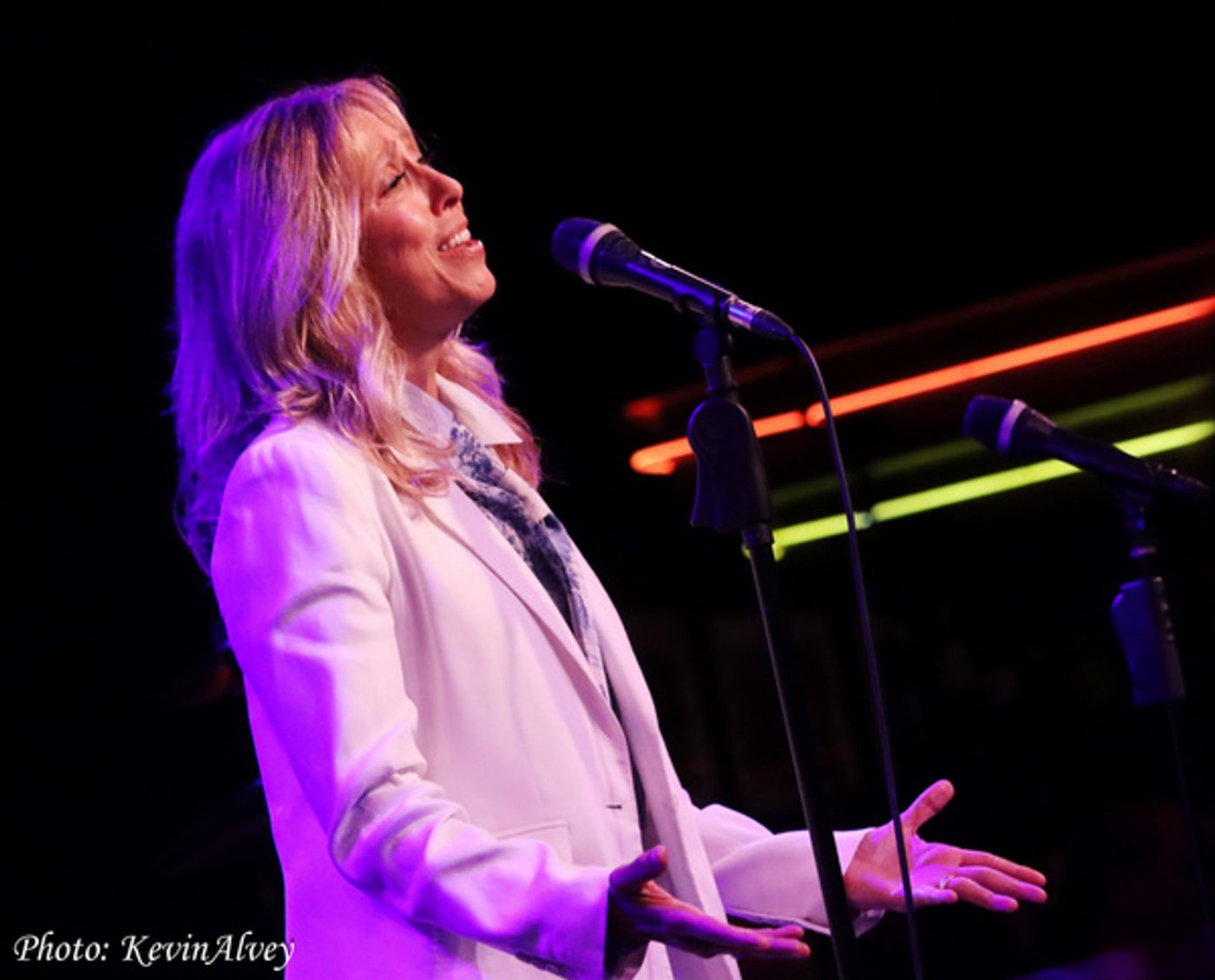 Photos: Amanda Green & Friends Perform at Birdland Theater  Image
