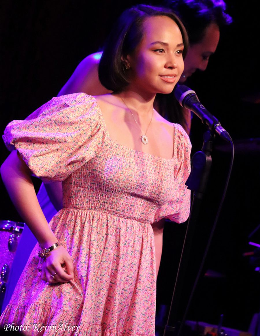 Photos: Amanda Green & Friends Perform at Birdland Theater Image