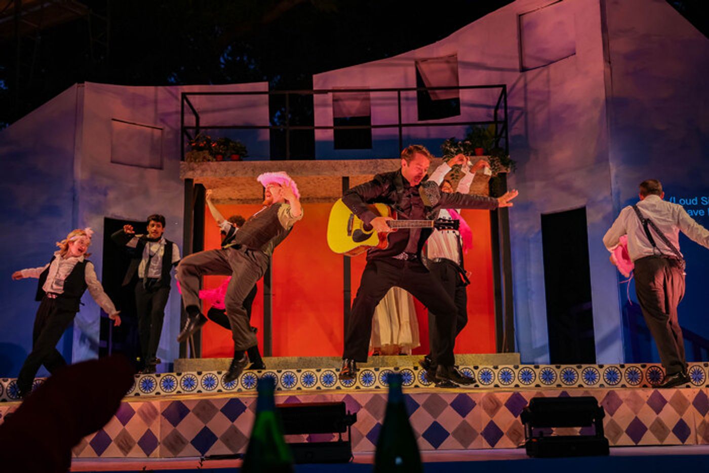 Photos: TWELFTH NIGHT at Oak Park Festival Theatre  Image