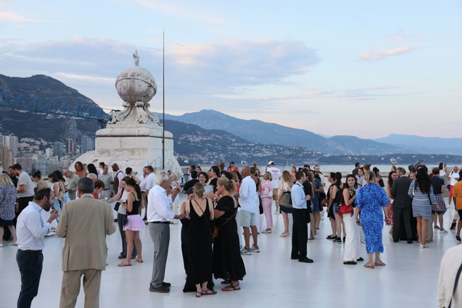 Photos: JAWS @ 50: THE DEFINITIVE INSIDE STORY Makes A Splash At European Premiere In Monaco Image
