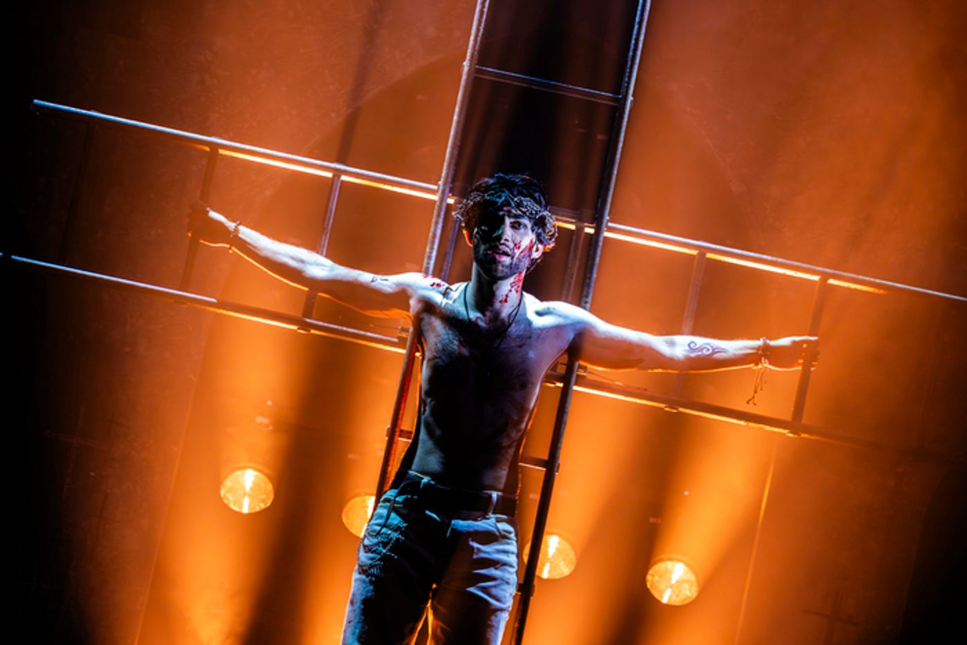 Review: JESUS CHRIST SUPERSTAR, Watermill Theatre  Image