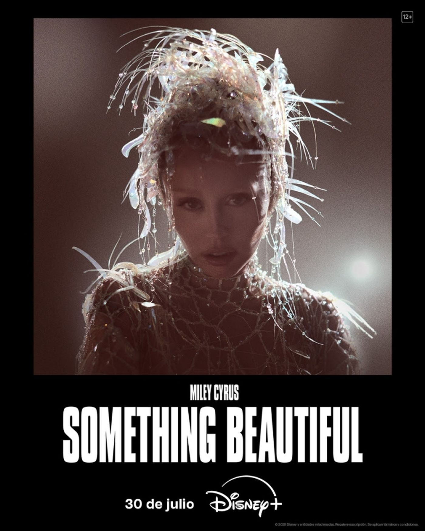 MILEY CYRUS: SOMETHING BEAUTIFUL llega a Disney+  Image