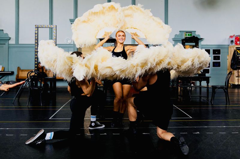 Photos: BURLESQUE THE MUSICAL Company in Rehearsals — photo 7 of 11