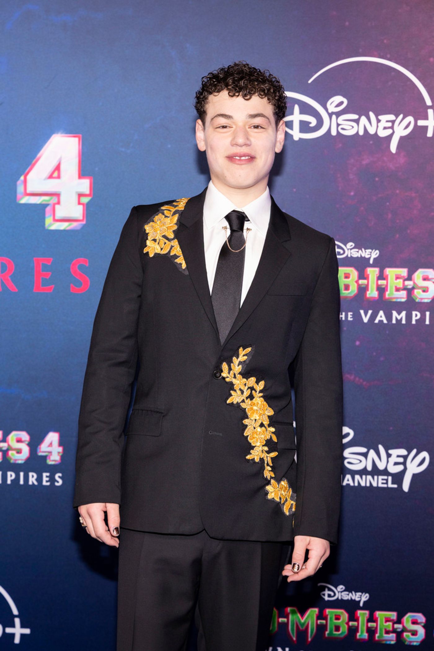 Photos: Milo Manheim, Meg Donnelly, & More Attend ZOMBIES 4 Premiere  Image