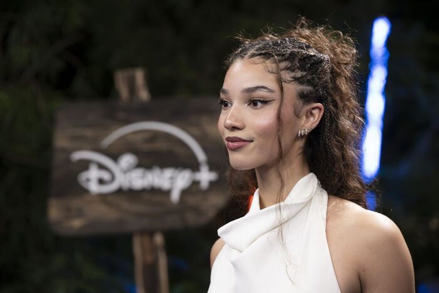 Photos: Milo Manheim, Meg Donnelly, & More Attend ZOMBIES 4 Premiere  Image