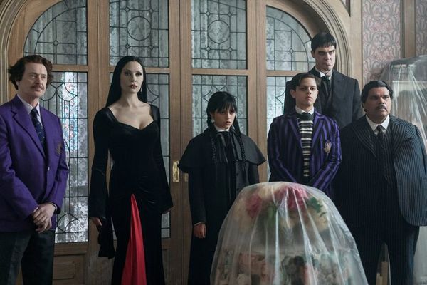 Steve Buscemi, Catherine Zeta-Jones, Jenna Ortega, Isaac Ordonez, Joonas Suotamo, Lui Photo