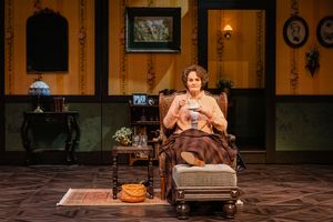 Susan Koozin @ BroadwayWorld Susan Koozin Photo