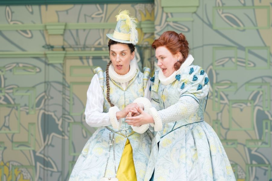 Review: THE MERRY WIVES OF WINDSOR, Shakespeare's Globe Image