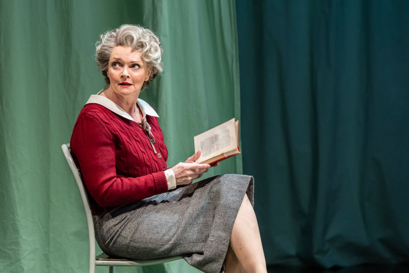 Photos: Michael Sheen and More in NYE at the National Theatre  Image
