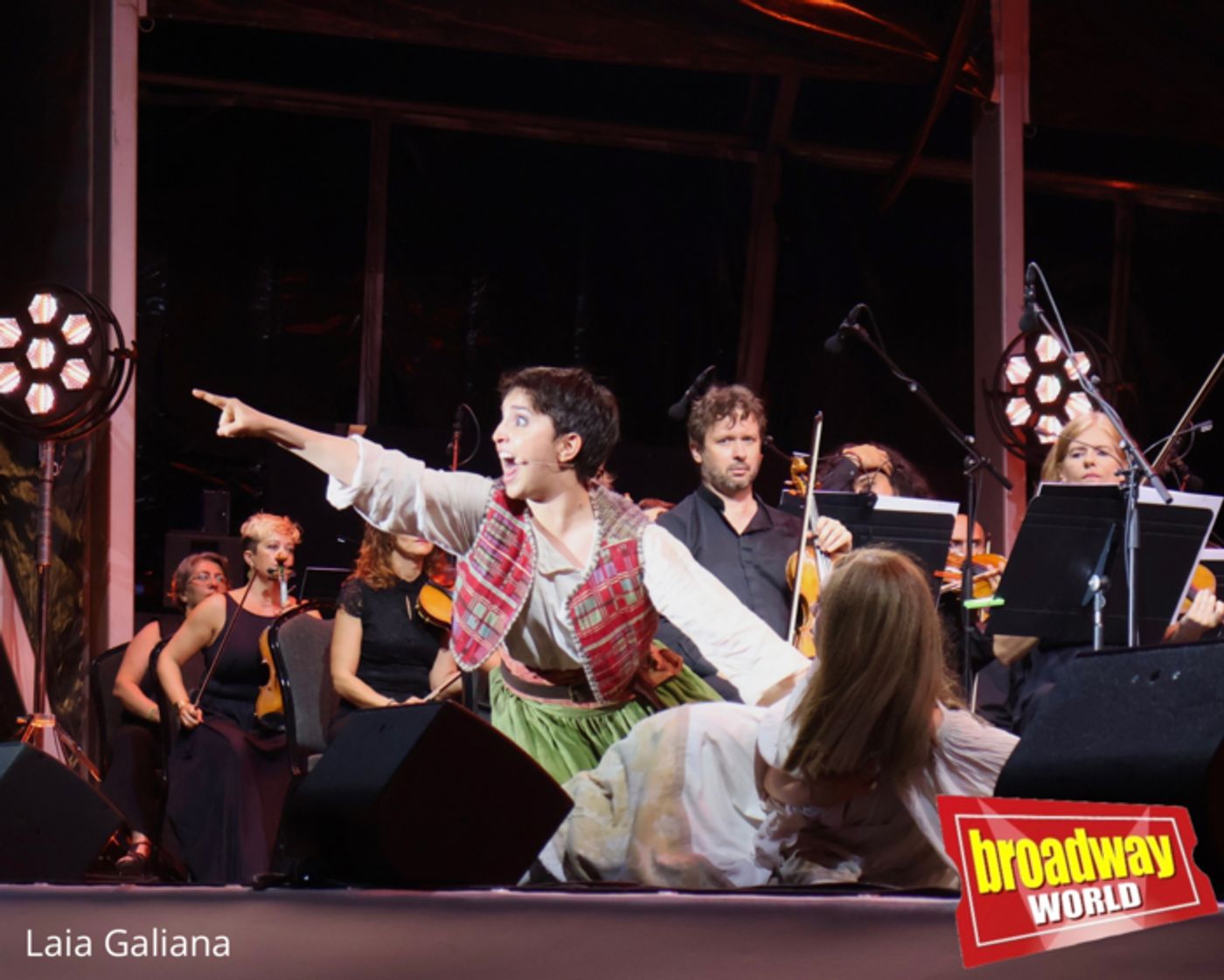 PHOTOS: Así fue el concierto de MAR I CEL en la playa de Barcelona  Image