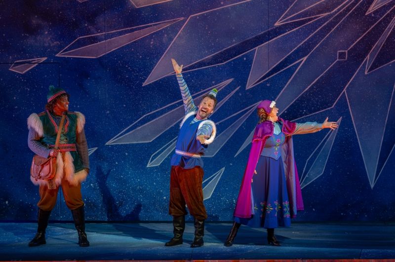 John Tartaglia on Stepping Into The Muny's FROZEN- 'Both Thrilling and Unexpected!' Image