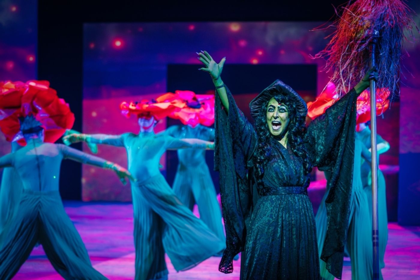 Review: THE WIZARD OF OZ at Alabama Shakespeare Festival  Image
