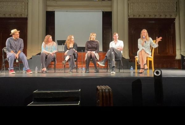 Josh Fox, Karen Carpenter, Anya Koziar, Yeva Sevriukova, Aleksander Krapivkin, Joanna Photo