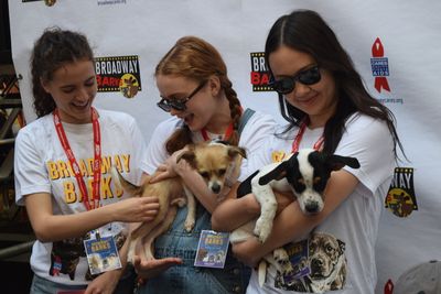 Fina Strazza, Sadie Sink, Amalia Yoo Photo