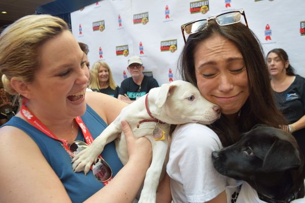 Zoe Roberts, Claire Marie Hall Photo